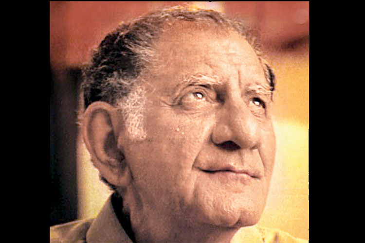 Anand Bakshi (Pic courtesy: ibnlive.com)